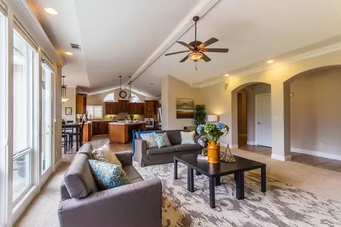 2547 Crescent Moon Ct, Redding, CA 96001 photo 19