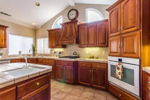 2547 Crescent Moon Ct, Redding, CA 96001 photo 15