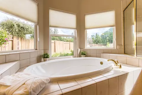 2547 Crescent Moon Ct, Redding, CA 96001 photo 30