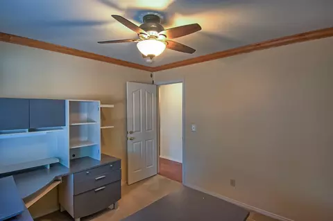 1445 Lavender Way, Redding, CA 96003 photo 17