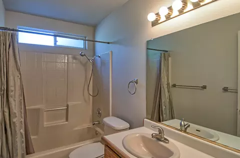 1445 Lavender Way, Redding, CA 96003 photo 21