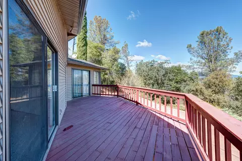 9634 Bond Ridge Dr, Redding, CA 96001 photo 41