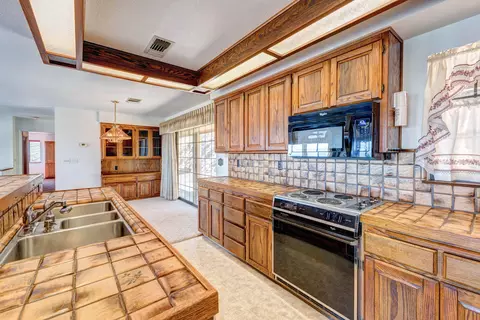9634 Bond Ridge Dr, Redding, CA 96001 photo 16