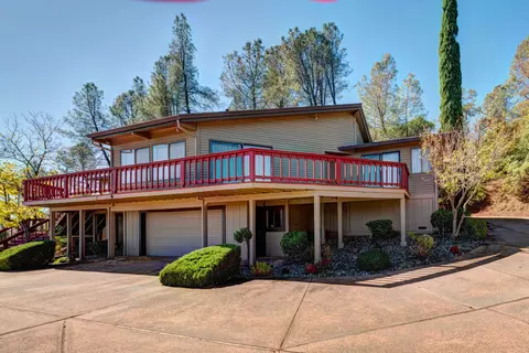 9634 Bond Ridge Dr, Redding, CA 96001 photo 1