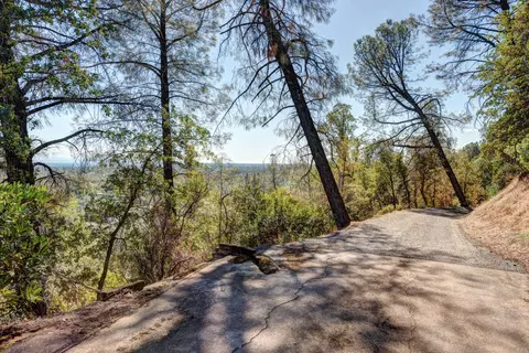 9634 Bond Ridge Dr, Redding, CA 96001 photo 56