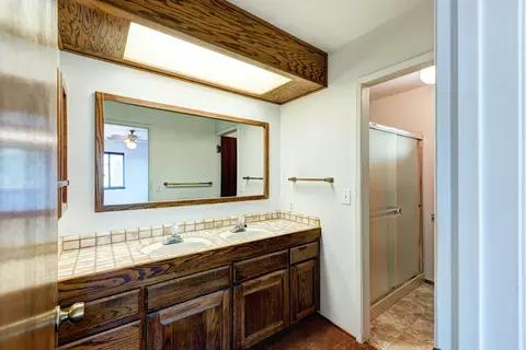 9634 Bond Ridge Dr, Redding, CA 96001 photo 20