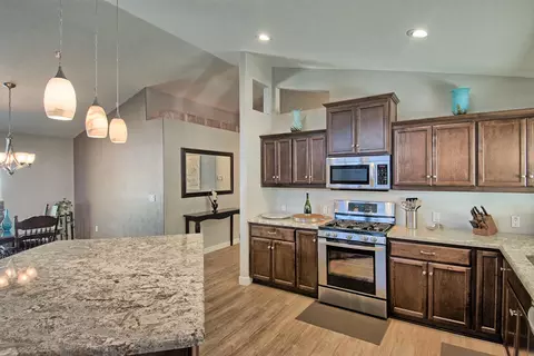 1825 Wisconsin Ave, Redding, CA 96001 photo 6