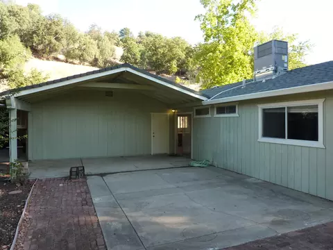 2583 Snow Ln, Redding, CA 96003 photo 14