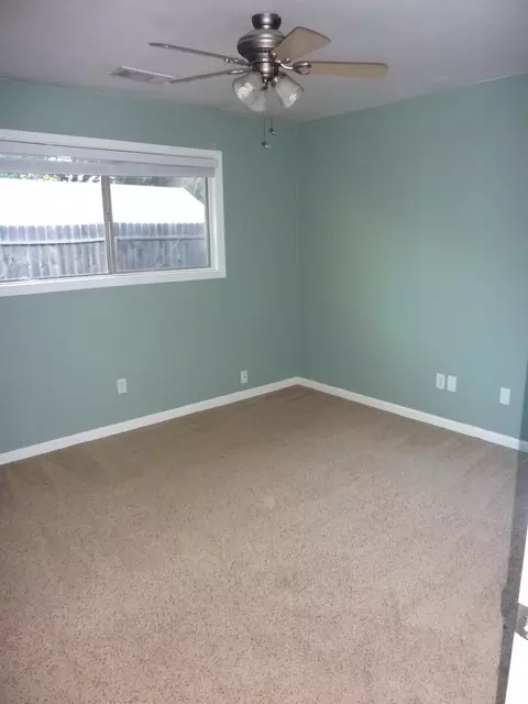 2583 Snow Ln, Redding, CA 96003 photo 6