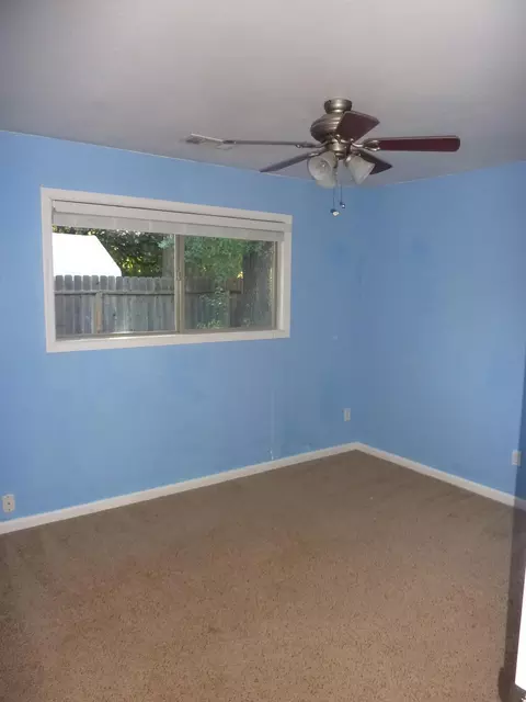 2583 Snow Ln, Redding, CA 96003 photo 8
