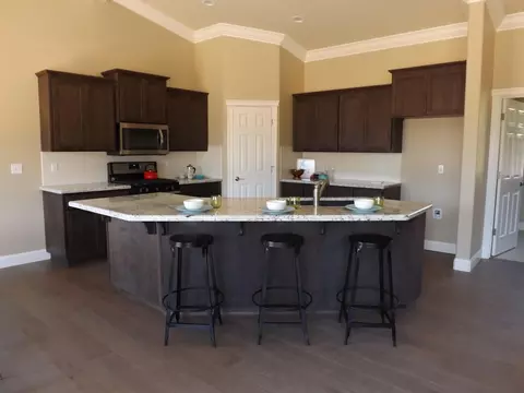 2831 Girvan Rd, Redding, CA 96001 photo 10