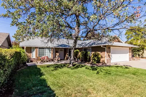 1920 Trumpet Dr, Redding, CA 96003 photo 1