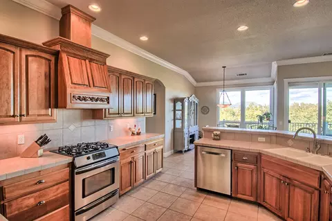 1078 Spring Ridge Dr, Redding, CA 96003 photo 8