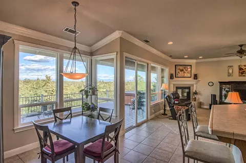 1078 Spring Ridge Dr, Redding, CA 96003 photo 9
