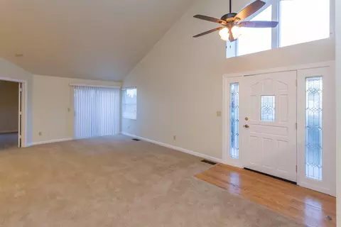 1906 Mary Lk, Redding, CA 96001 photo 7