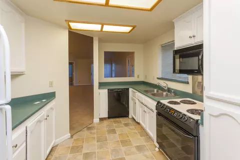 1906 Mary Lk, Redding, CA 96001 photo 11