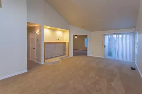 1906 Mary Lk, Redding, CA 96001 photo 4