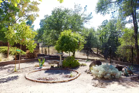 1711 Riviera, Redding, CA 96001 photo 14