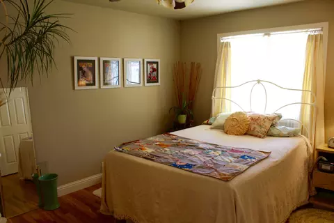 1711 Riviera, Redding, CA 96001 photo 10
