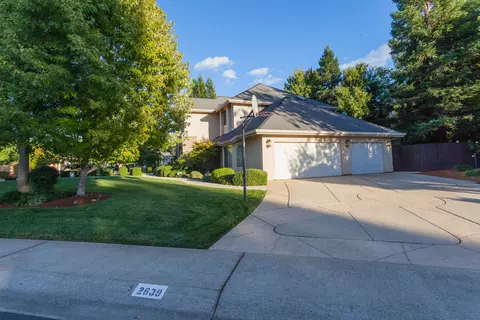 2639 Templeton Dr, Redding, CA 96002 photo 3