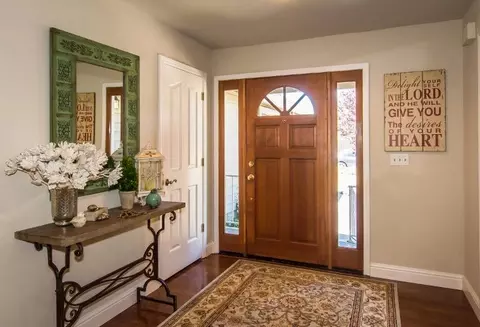 19251 Hollow Ln, Redding, CA 96003 photo 3