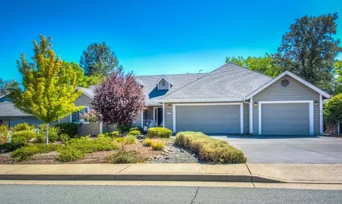 19251 Hollow Ln, Redding, CA 96003 photo 1