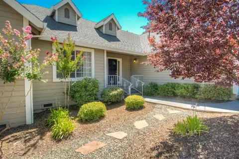 19251 Hollow Ln, Redding, CA 96003 photo 2