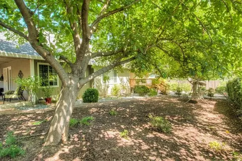 19251 Hollow Ln, Redding, CA 96003 photo 23