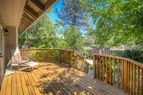19251 Hollow Ln, Redding, CA 96003 photo 27