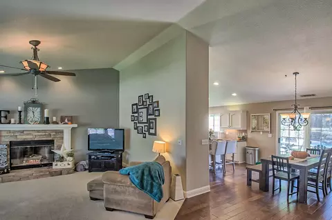 11519 Amir Ct, Redding, CA 96003 photo 6