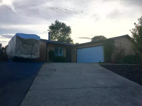 1017 Moss Creek Rd, Redding, CA 96003 photo 2