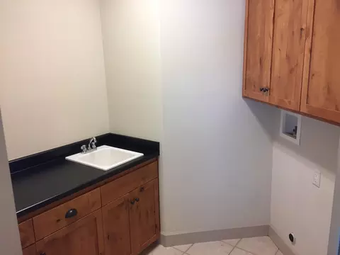 1474 Lear Way, Redding, CA 96001 photo 16