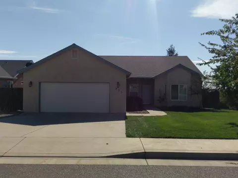 925 Domain Way, Redding, CA 96003 photo 2