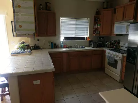 925 Domain Way, Redding, CA 96003 photo 6