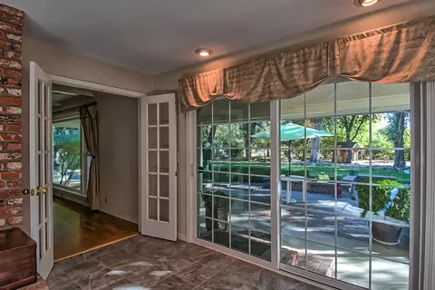 6569 Lucerne Ct, Redding, CA 96001 photo 11