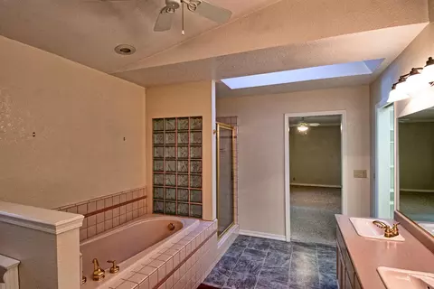 6569 Lucerne Ct, Redding, CA 96001 photo 21