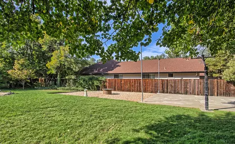 2338 El Vista St, Redding, CA 96002 photo 46