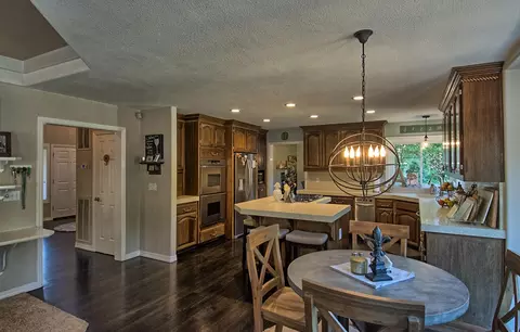2338 El Vista St, Redding, CA 96002 photo 23