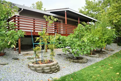2047 Wicklow St, Redding, CA 96001 photo 51
