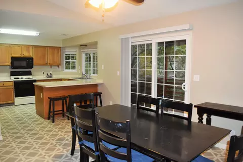 2047 Wicklow St, Redding, CA 96001 photo 33
