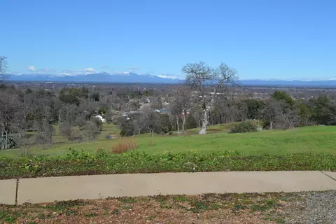 20242 Chalone Pl, Anderson, CA 96007 photo 2