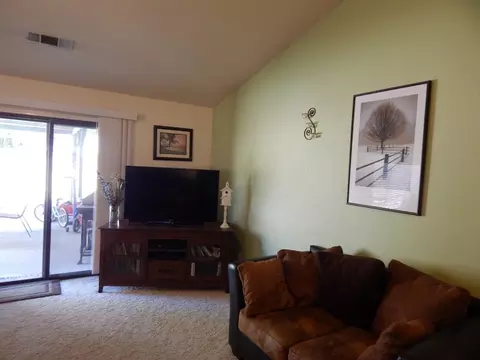 11329 Menlo Way, Redding, CA 96003 photo 17