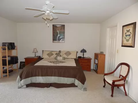 11329 Menlo Way, Redding, CA 96003 photo 10