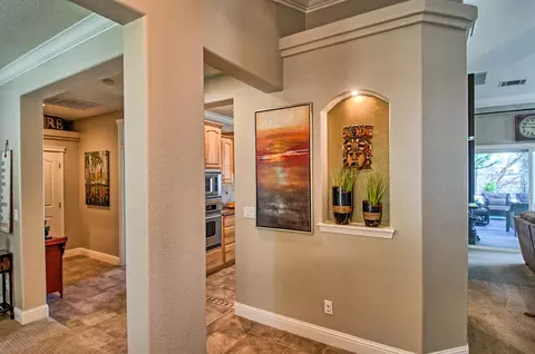 2061 Hedgerow Ave, Redding, CA 96003 photo 7