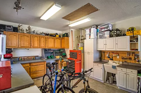 2061 Hedgerow Ave, Redding, CA 96003 photo 42