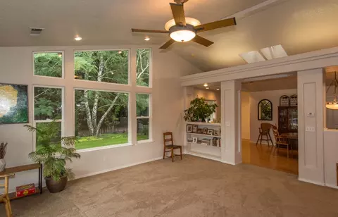 19814 Canpom Ct, Redding, CA 96003 photo 18