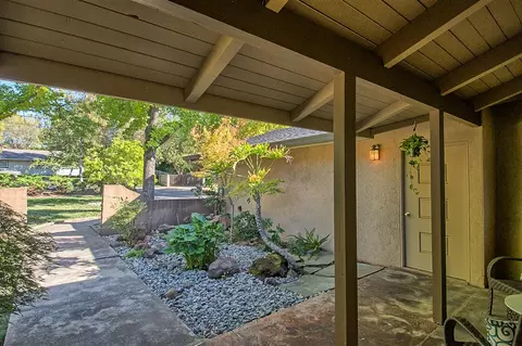 3804 Cheryl Dr, Redding, CA 96002 photo 9