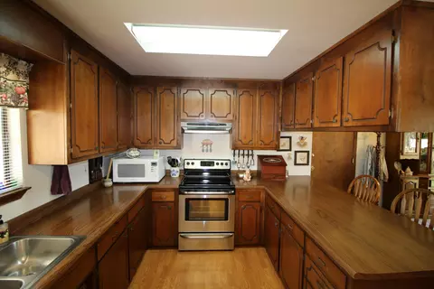 21242 Boyle Rd, Redding, CA 96003 photo 13