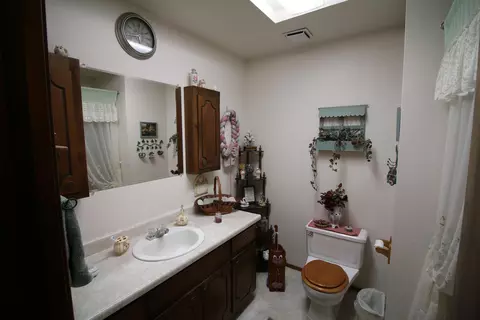21242 Boyle Rd, Redding, CA 96003 photo 27