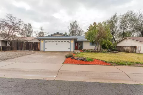1951 Ridge Dr, Redding, CA 96003 photo 1